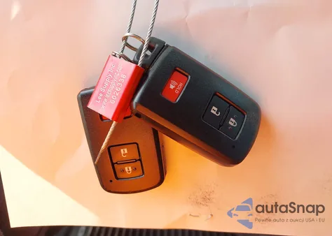 2020 Toyota Tacoma Double Cab/Sr/Sr5/Trd Sport/Trd Off Road/Trd Pro from USA, damaged, VIN 3TMCZ5AN9LM289584